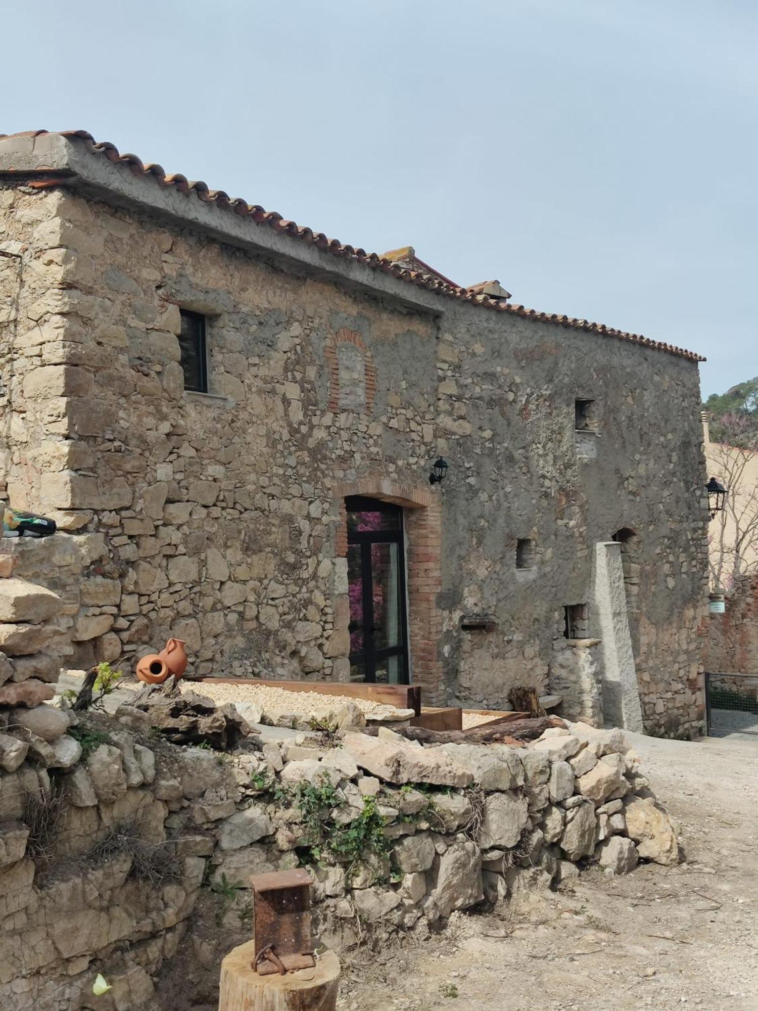 Cal Simon- Casa A Montserrat Collbato Bagian luar foto